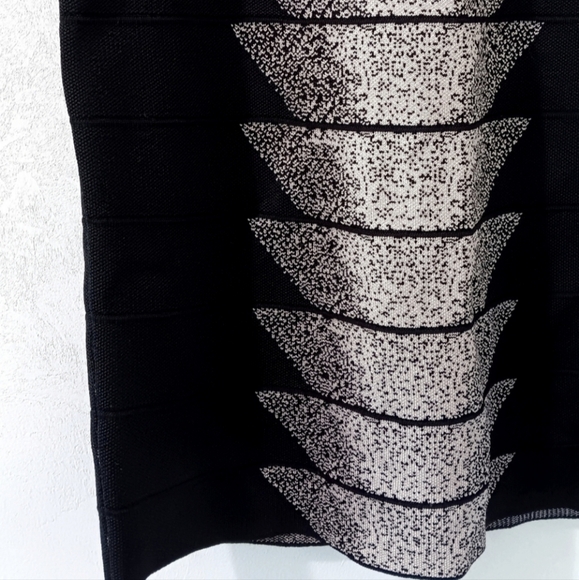 French Connection Spotlight fleck Chevron bodycon dress - Picture 8 of 11